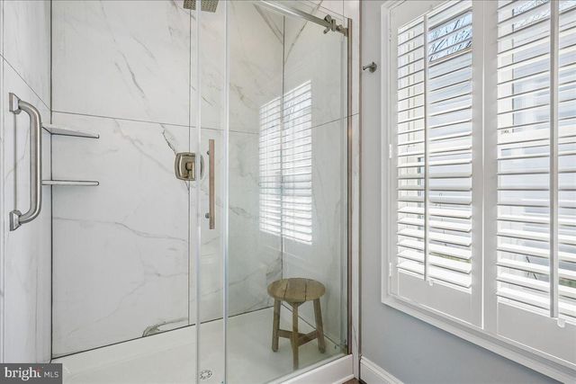 12 WALL ST, Rockville, MD 20850