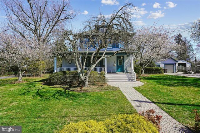 12 WALL ST, Rockville, MD 20850