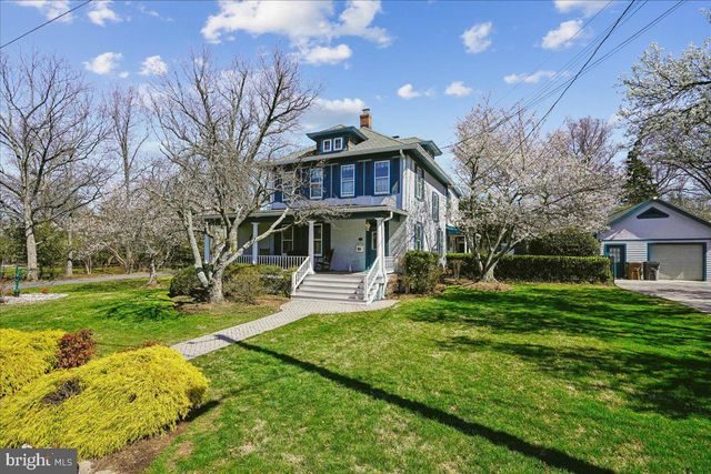 12 WALL ST, Rockville, MD 20850