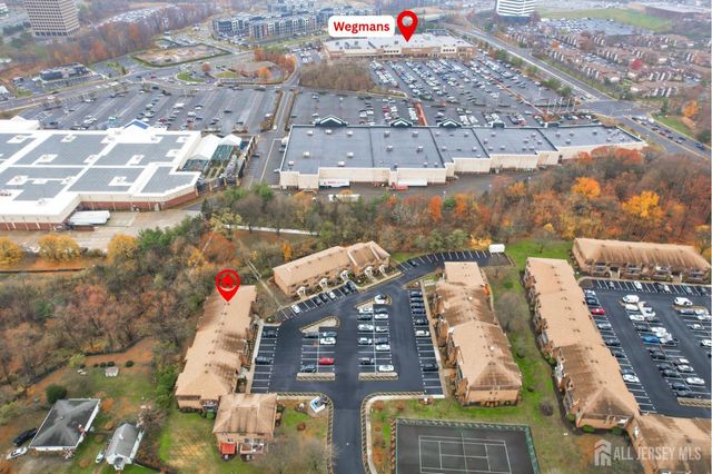 816 Sharon Garden Court, Woodbridge Proper, NJ 07095