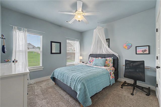 515 Oak Run Lane, Cave Springs, AR 72718