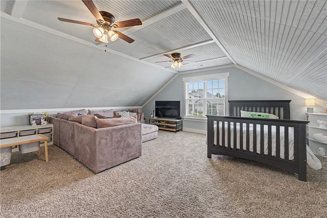 515 Oak Run Lane, Cave Springs, AR 72718