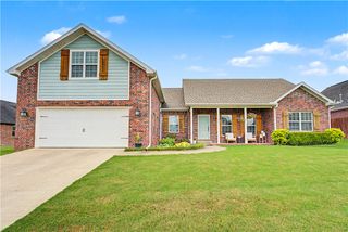 515 Oak Run Lane, Cave Springs, AR 72718