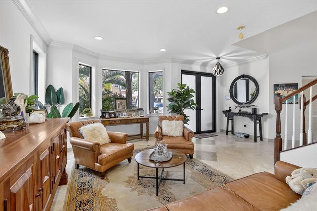 16711 SW 14th Street, Pembroke Pines, FL 33027