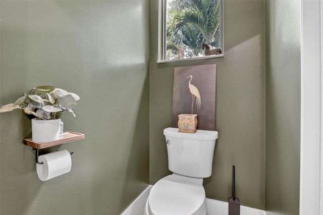 16711 SW 14th Street, Pembroke Pines, FL 33027