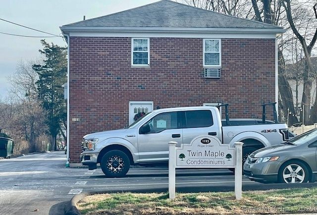 1193 Hope Street APT 2, Stamford, CT 06907