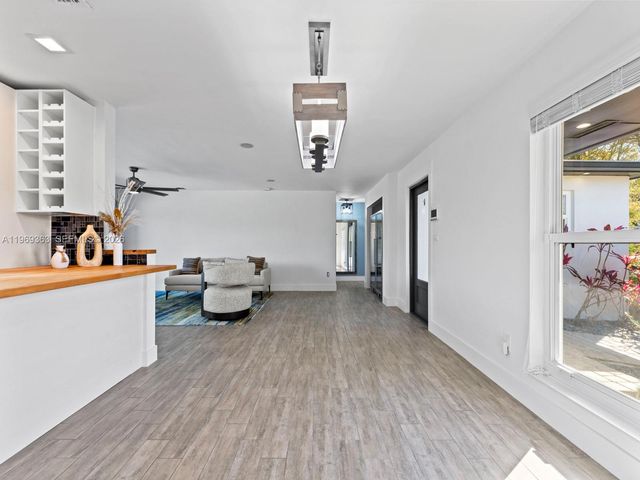 9361 SW 102nd Ct, Miami, FL 33176