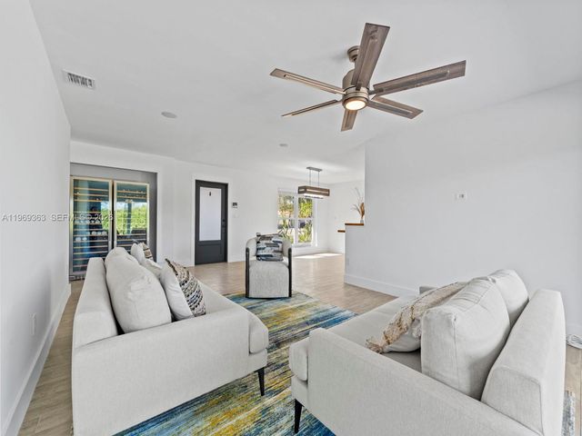 9361 SW 102nd Ct, Miami, FL 33176