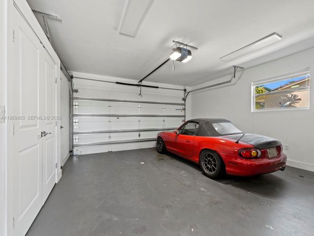 9361 SW 102nd Ct, Miami, FL 33176