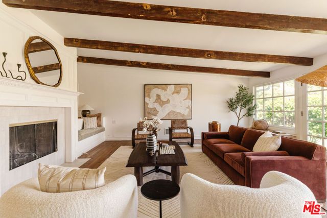 4451 Coronet Drive, Encino (los Angeles), CA 91316