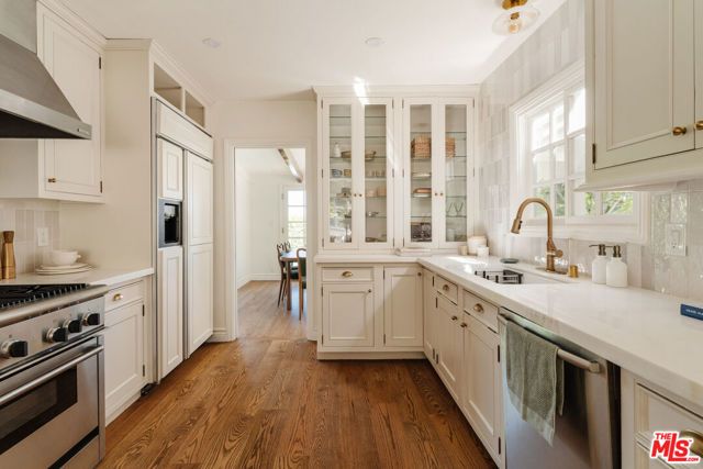 4451 Coronet Drive, Encino (los Angeles), CA 91316