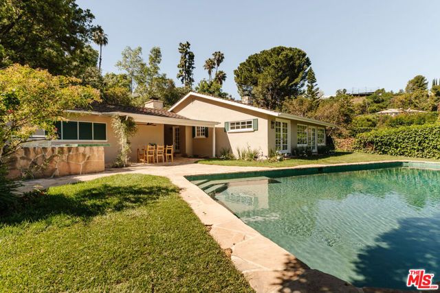 4451 Coronet Drive, Encino (los Angeles), CA 91316