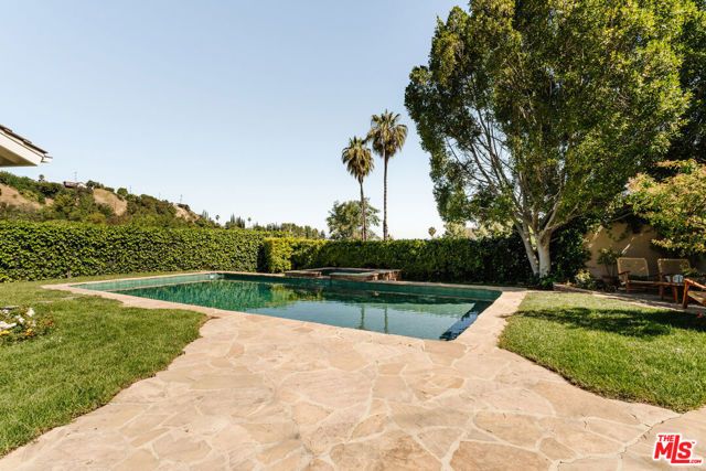 4451 Coronet Drive, Encino (los Angeles), CA 91316