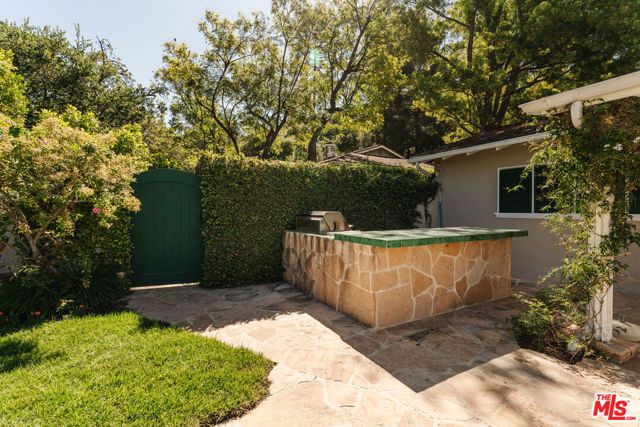 4451 Coronet Drive, Encino (los Angeles), CA 91316