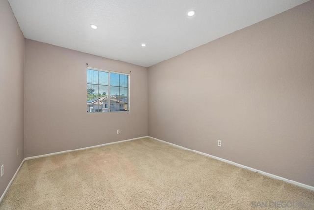 950 Tempera Ct, Oceanside, CA 92057