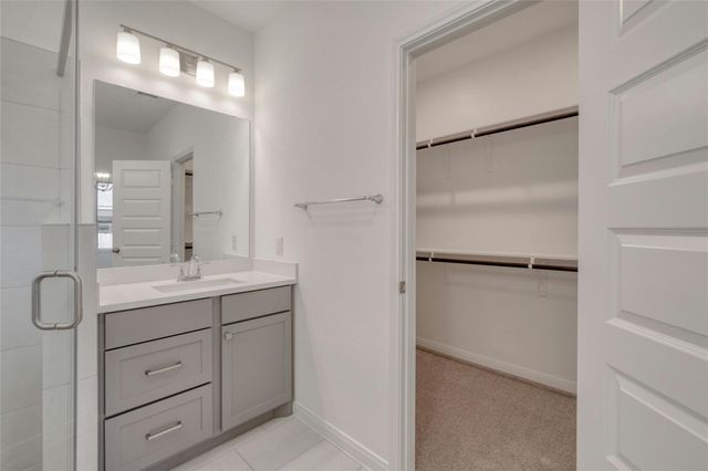 305 Langhorne BND, Liberty Hill, TX 78642