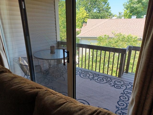 477 Village Green Road 201A, Naperville, IL 60540