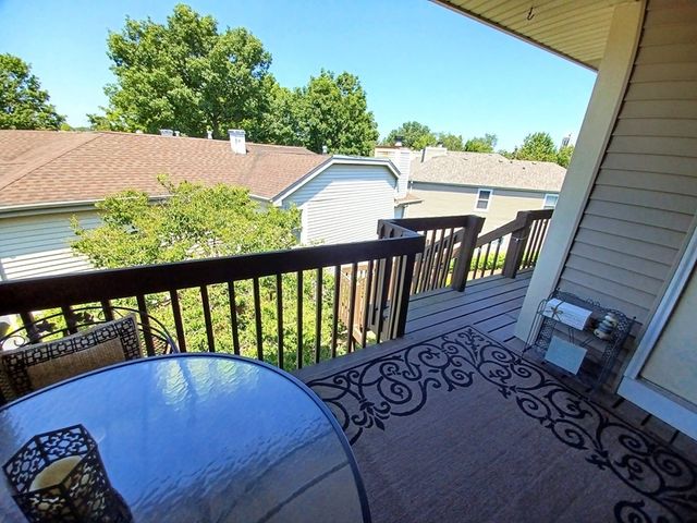 477 Village Green Road 201A, Naperville, IL 60540