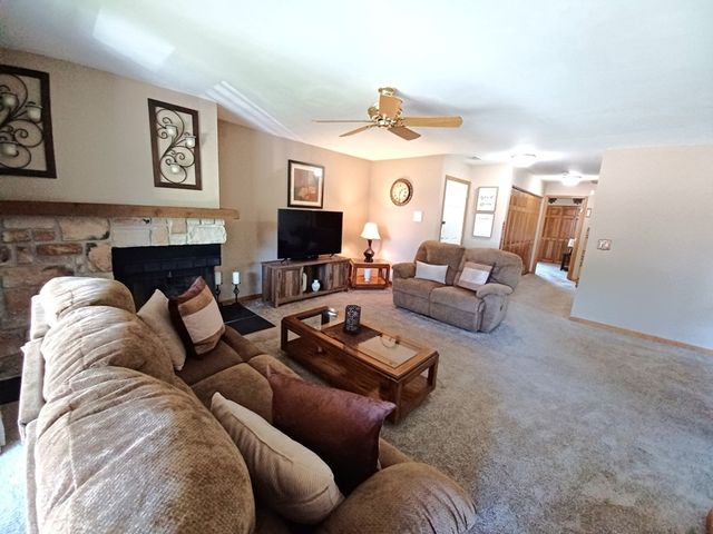 477 Village Green Road 201A, Naperville, IL 60540