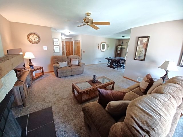 477 Village Green Road 201A, Naperville, IL 60540