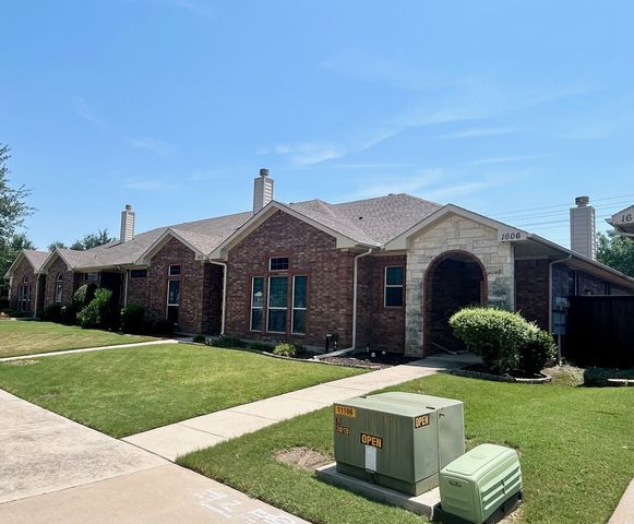 1610 Poinsettia Boulevard, Denton, TX 76208