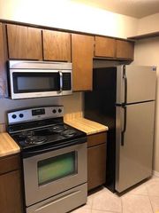 4647 Wild Indigo Street 21/362, Houston, TX 77027