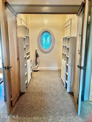 484 Kenwood Avenue, Bethlehem, NY 12054