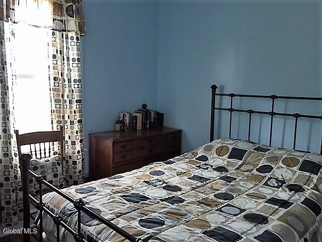 484 Kenwood Avenue, Bethlehem, NY 12054