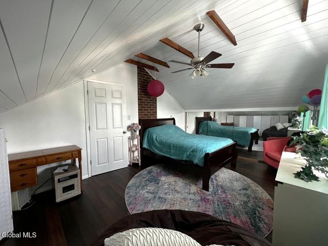 484 Kenwood Avenue, Bethlehem, NY 12054