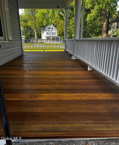 484 Kenwood Avenue, Bethlehem, NY 12054