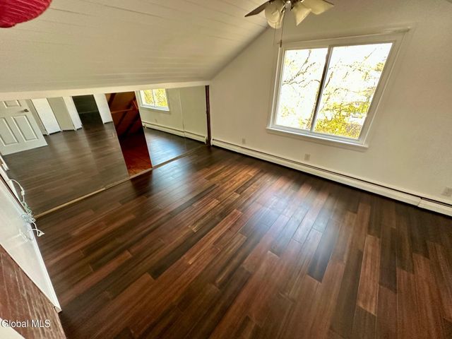 484 Kenwood Avenue, Bethlehem, NY 12054