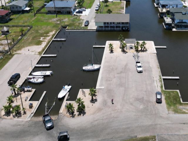 16646 Jolly Roger Road, Jamaica Beach, TX 77554