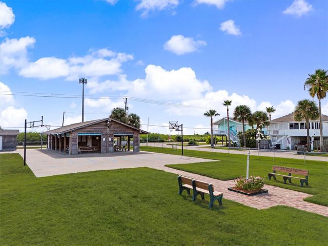 16646 Jolly Roger Road, Jamaica Beach, TX 77554