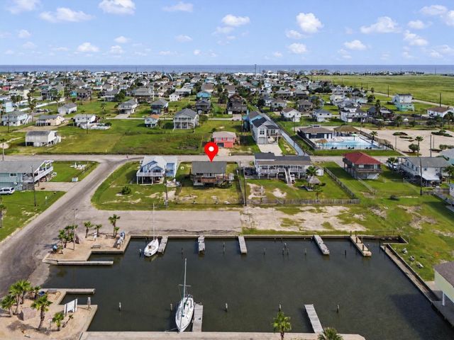 16646 Jolly Roger Road, Jamaica Beach, TX 77554