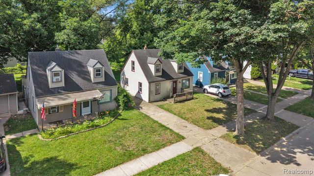 26005 Currier Street, Dearborn Heights, MI 48125