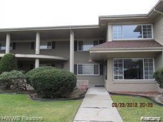 2377 Walton Boulevard 14, Rochester Hills, MI 48309