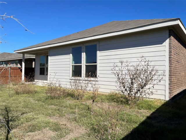 8521 Centerboard Lane, Fort Worth, TX 76179