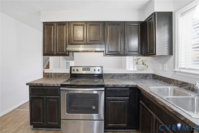 10900 Bluebell Dr, Glen Allen, VA 23060