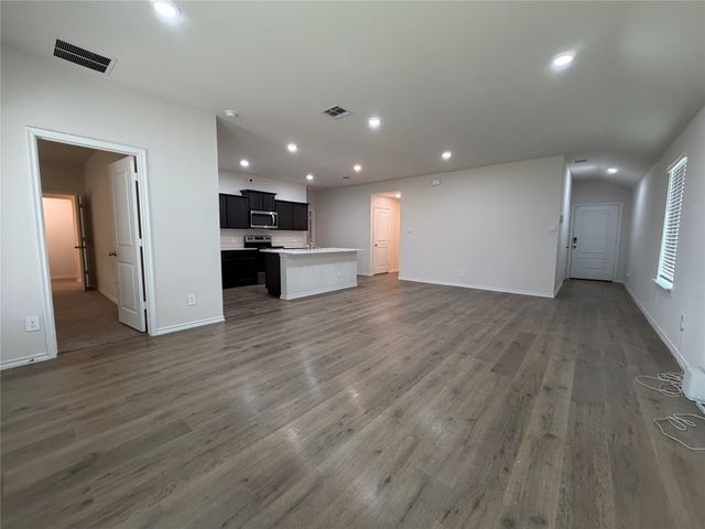 714 Coastline Way, Princeton, TX 75407