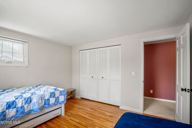 6913 Fredericksburg Drive, Sylvania, OH 43560