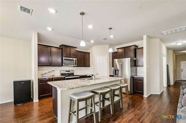 204 Bainbridge Drive, Temple, TX 76502