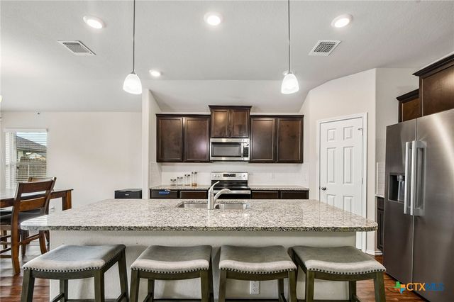 204 Bainbridge Drive, Temple, TX 76502