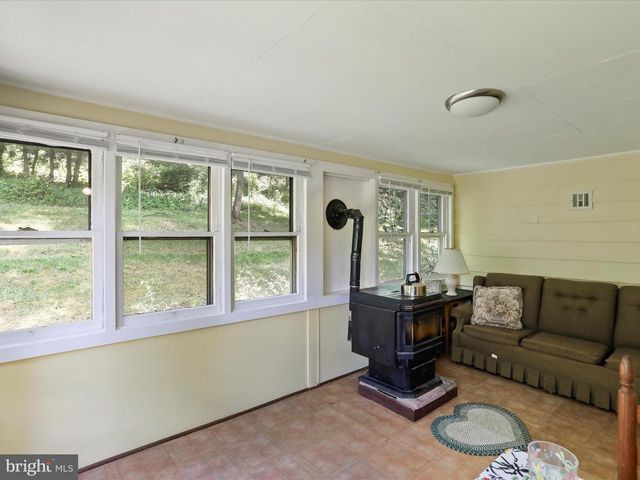 13504 CROSS LN SE, Cumberland, MD 21502