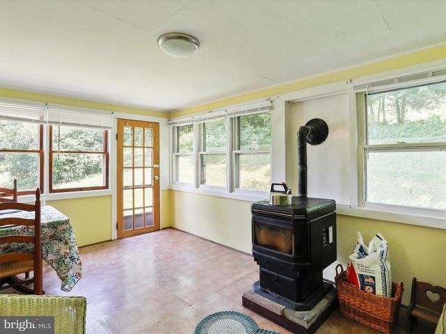 13504 CROSS LN SE, Cumberland, MD 21502