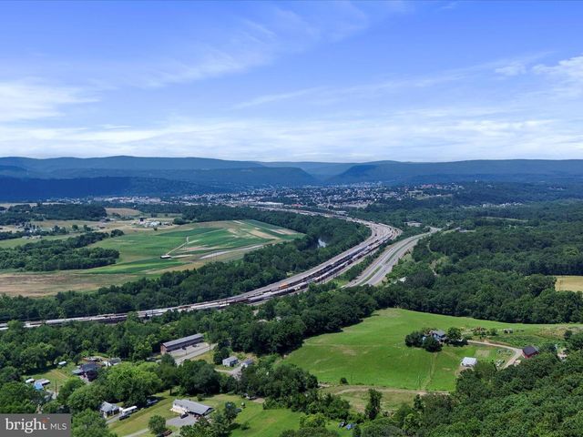 13504 CROSS LN SE, Cumberland, MD 21502