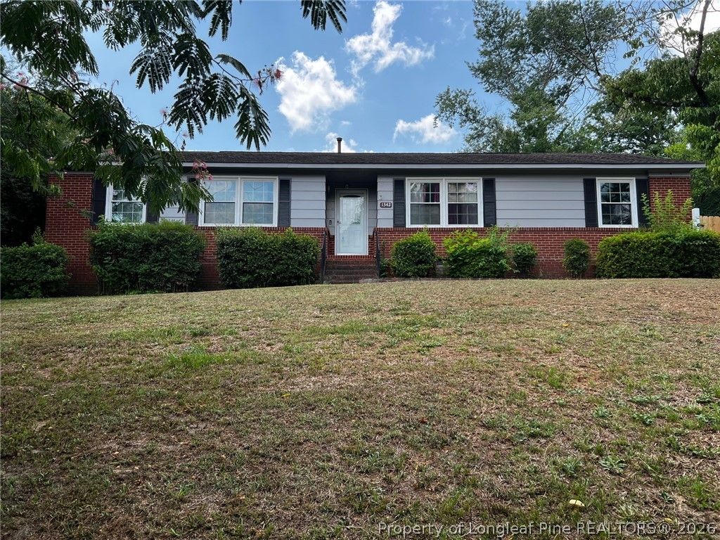1342 Devonshire Drive, Fayetteville, NC 28304 — exterior
