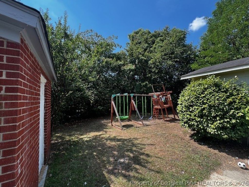 1342 Devonshire Drive, Fayetteville, NC 28304 — photo 16