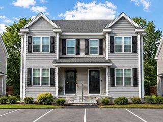 91 Riley Rd 91, Tyngsborough, MA 01879