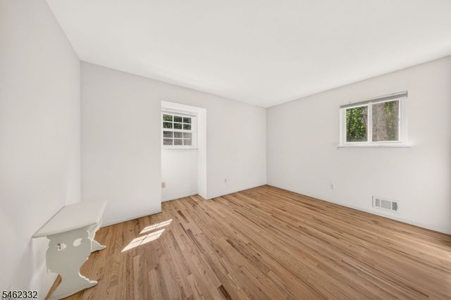 1163 Colonial Way, Bridgewater Twp., NJ 08807