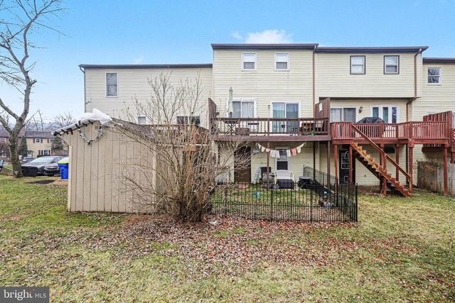 143 WHITE DOGWOOD DR, Etters, PA 17319